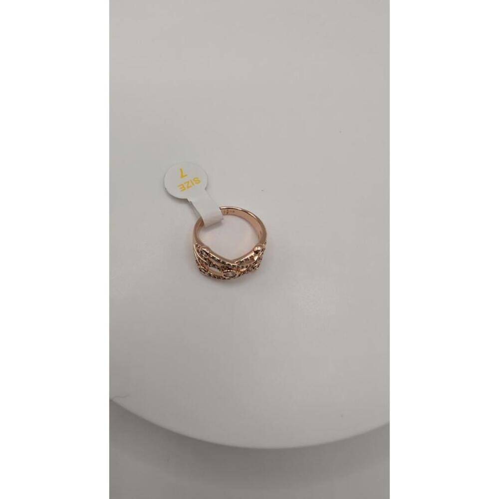 Elegant Rose Gold plated Ring Size 7 - Picture 8 of 8